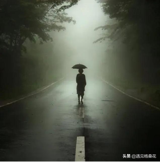 做项目助理感觉在打杂，项目助理 知乎？