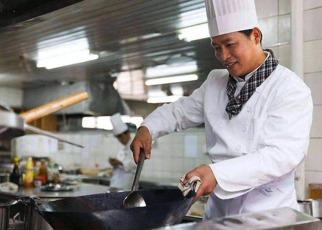 千万不要去做房地产销售经理老婆好吗知乎，千万不要去做房地产销售经理老婆好吗为什么？