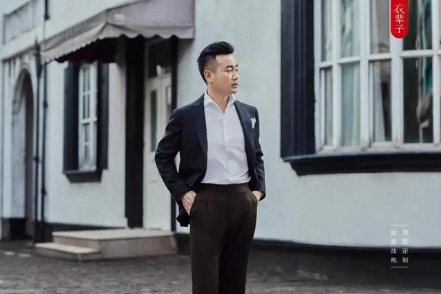 在朋友圈卖鞋怎么发信息（在朋友圈卖鞋怎么发广告）
