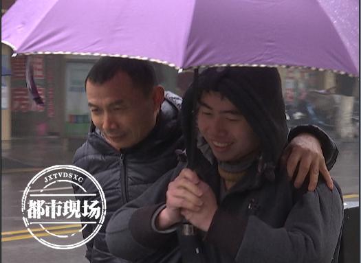 想学架子鼓的朋友圈说说，儿子学架子鼓发视频的说说？
