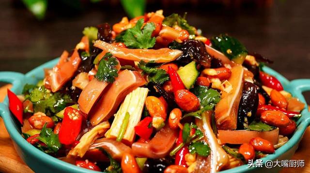 豆芽粉条拌凉菜，豆芽粉丝凉菜怎么拌好吃？