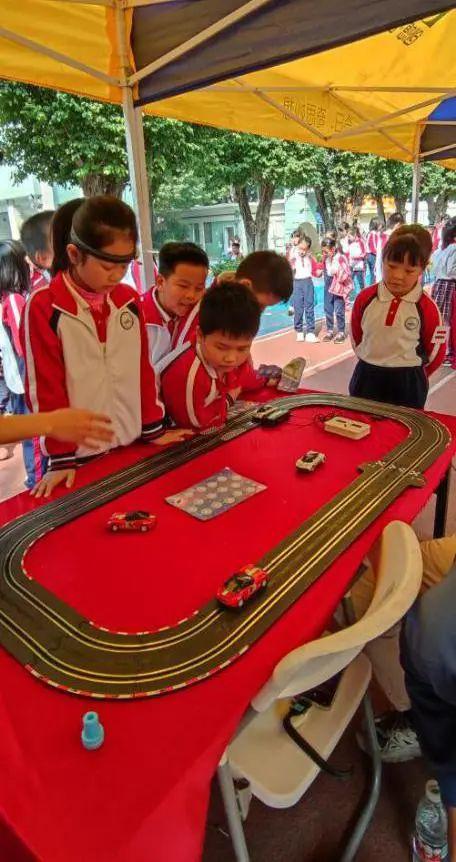 0个摊位游戏项目校内游戏，学校摊位游戏项目？"