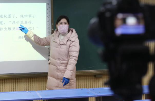 幼儿园在编教师可以有副业吗（在编教师可以有副业吗比如开饭店）