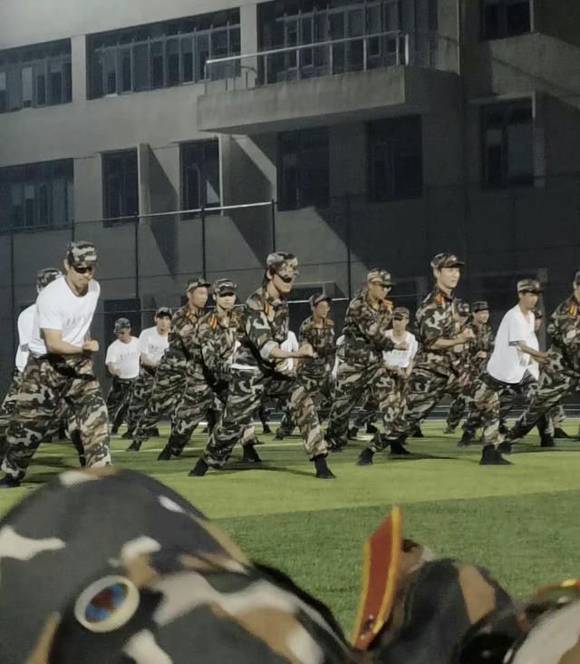 宋亚轩的粉丝名网名，是宋亚轩的粉丝取什么网名好？