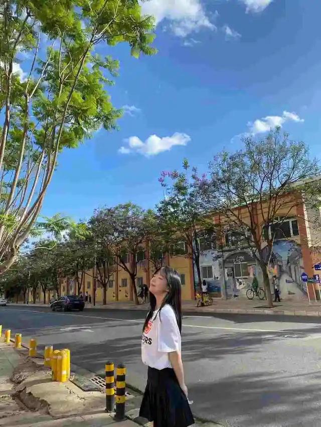 女儿大学毕业的心情说说，女儿大学毕业了我说些什么？