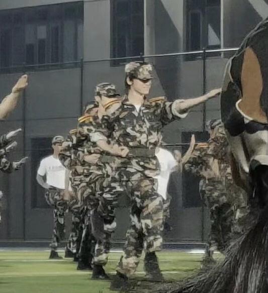 宋亚轩的粉丝名网名，是宋亚轩的粉丝取什么网名好？