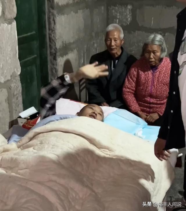 快手网红被谁，快手死去的网红？