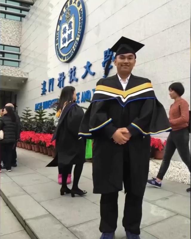包个鱼塘养鱼怎么样，鱼塘养鱼辛苦嘛？