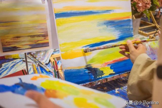 小红书画画图片大全可爱吃的小视频，小红书画画简单又可爱？