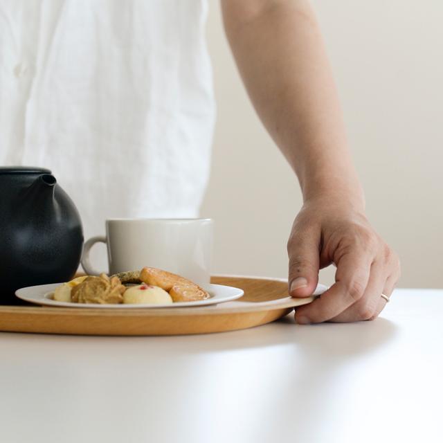 喝下午奶茶适合发朋友圈的句子，喝下午茶适合发朋友圈的句子图片？
