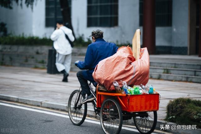 春节临时工多少钱一天（临时工一般一天多少钱）