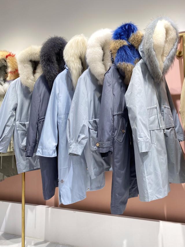 服装销售培训后的收获和感想怎么写，服装销售培训后的收获和感想怎么写简短？