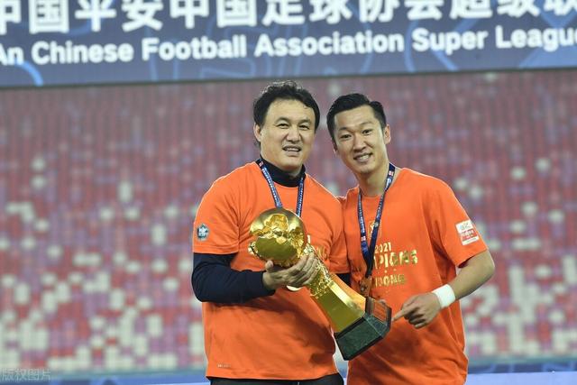 广州恒大淘宝足球俱乐部解散，广州恒大淘宝足球俱乐部解散原因？