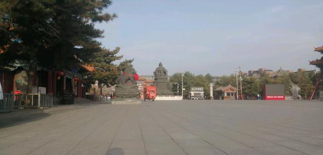 北京干房产销售挣钱吗，在北京干房地产销售怎么样？