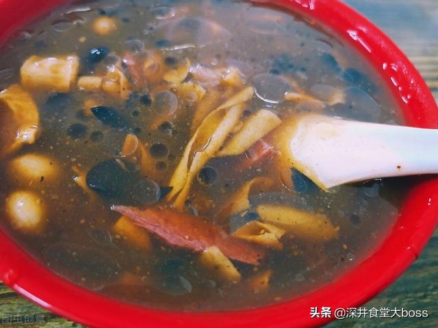 啃骨头酱骨火锅加盟多少钱（啃骨头酱骨火锅加盟店）