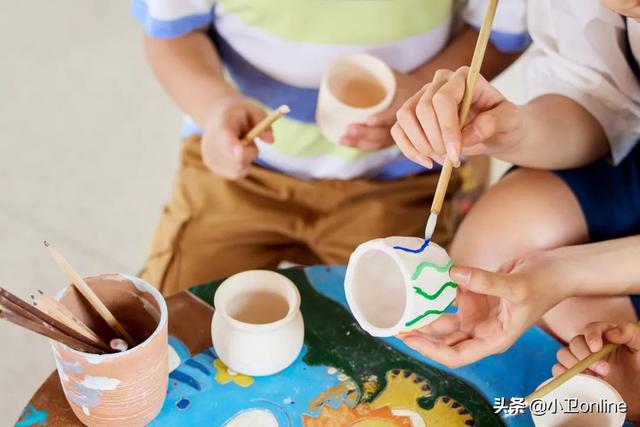 小红书画画图片大全可爱吃的小视频，小红书画画简单又可爱？