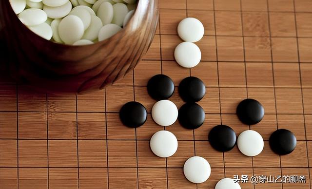 王积薪闻棋文言文翻译并音板（王积薪闻棋文言文翻译道理）