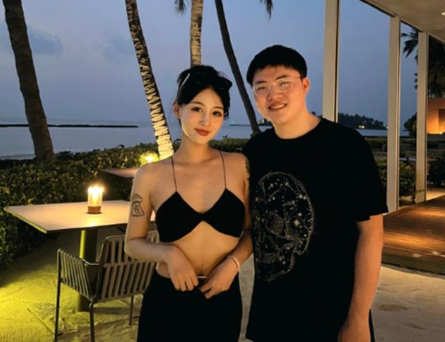 uzi去哪里直播了，uzi在哪儿直播啊？