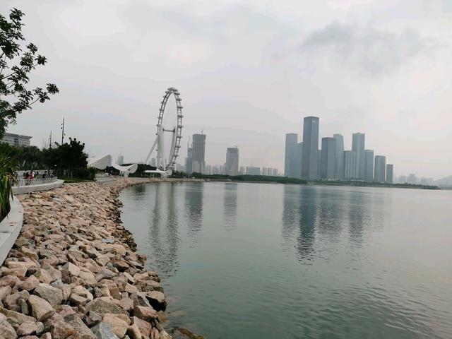 北京干房产销售挣钱吗，在北京干房地产销售怎么样？
