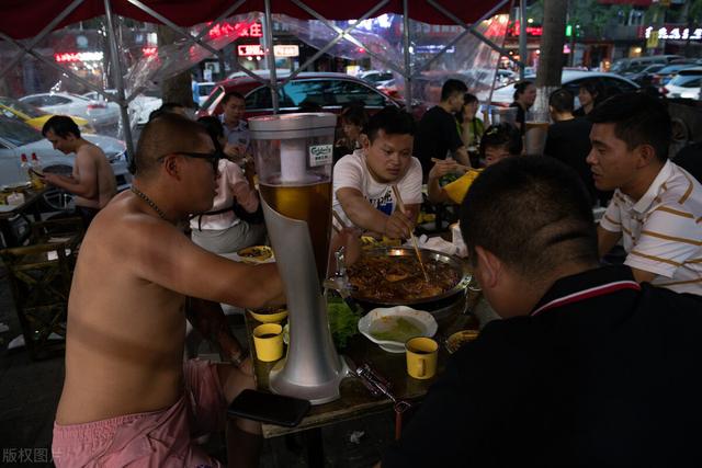 做地摊烧烤生意的诀窍，烧烤摆摊技巧？