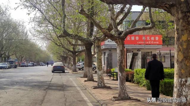 压马路是啥意思情侣，滚床单是什么意思？