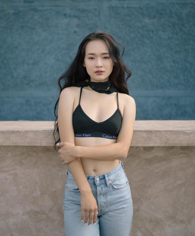 抓狂的朋友圈配图卡通可爱，抓狂的朋友圈配图卡通图片？