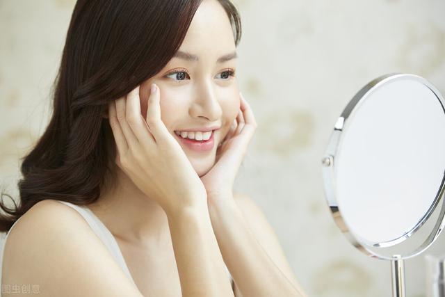 精致女生的朋友圈文案，容易吸引女孩的朋友圈文案？