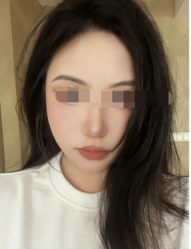 抖音甩几把的男的是谁，抖音甩几把的男的是谁啊？