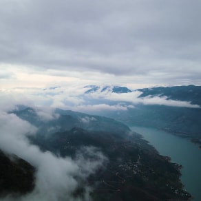 朋友圈动态背景，朋友圈动态背景1988？