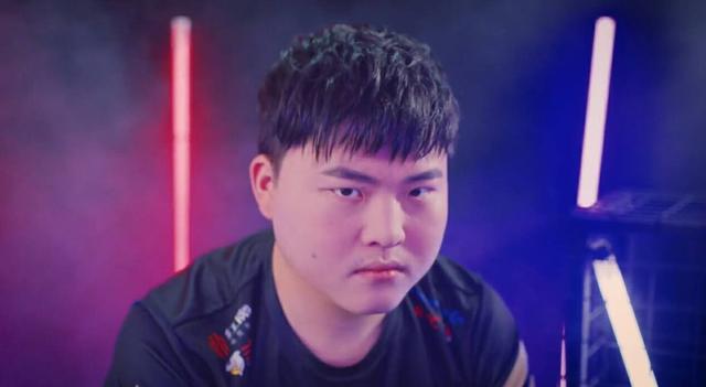 uzi去哪里直播了，uzi在哪儿直播啊？