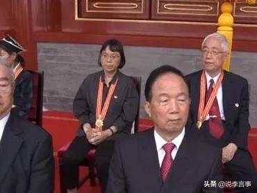 女大学生破防了是什么梗（破防了是什么梗英语）