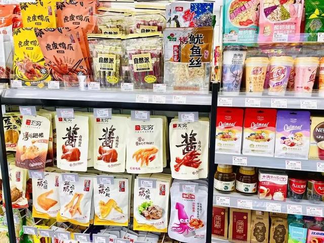 新手代购怎么找客源的（新手代购怎么找客源,人脉少微信代购怎么做）