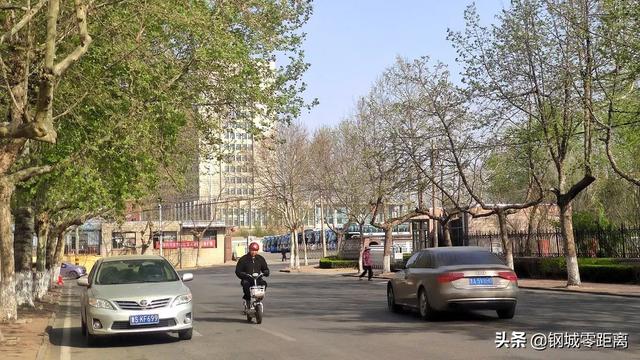 压马路是啥意思情侣，滚床单是什么意思？