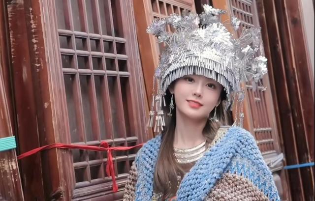 抖音前50名女歌手名单，女歌手排行榜100名？