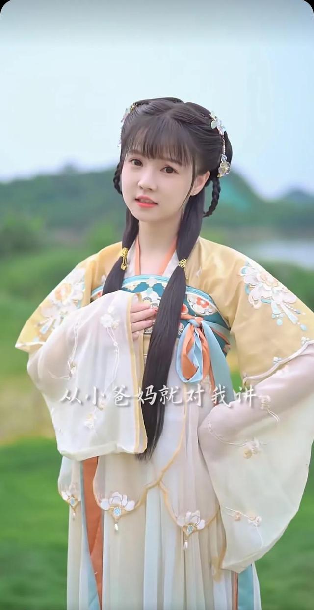抖音前50名女歌手名单，女歌手排行榜100名？