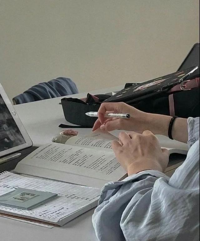 轻松赚钱平台，轻松赚钱平台短剧视频下载？