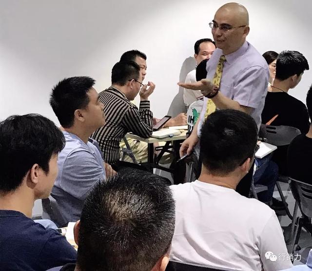 忠诚客户的意思解释，忠诚客户的意思解释是什么？